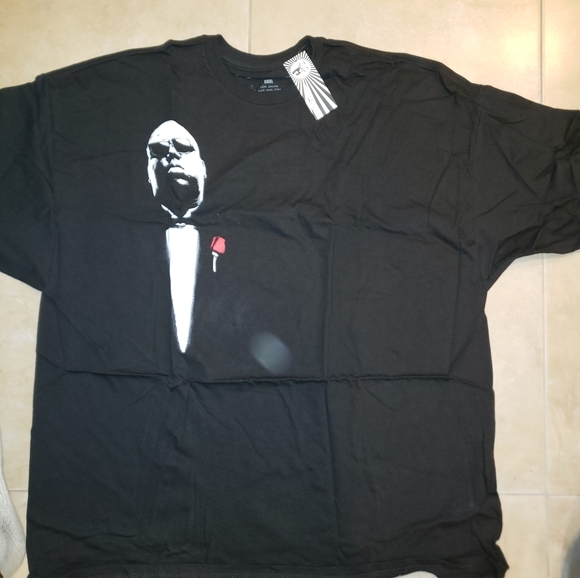 Tees - Picture 2 of 4